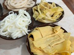 -正南齊北重庆老火锅(光华村直营店)