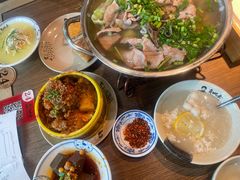 -肖四女乐山跷脚牛肉(世博源店)