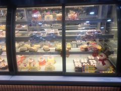 -蓝小轩蛋糕·面包(趣春店)