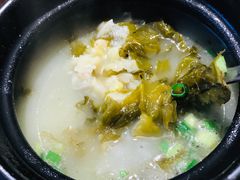 -兔行天下-鸿鹤鲜锅兔(中海国际店)