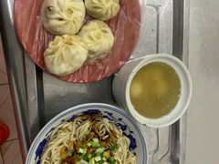 -高师傅特色米粉汤包(建设路店)