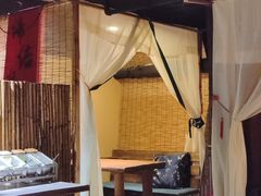 -八月美食小馆(银泰城总店)