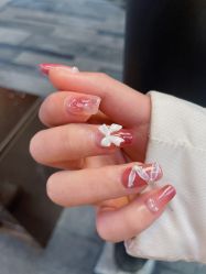 -媄甲诗美甲美睫