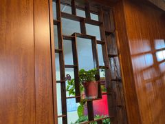 -果松木炭酸菜铜火锅·外婆参鸡汤