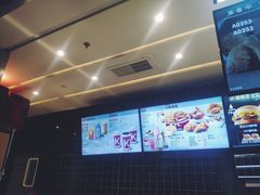 -肯德基(凯德国贸店)