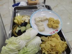 -屯老二农家铁锅炖·行业领军者(梅江店)