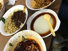 -花市豌杂面(民生路店)