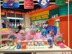 -燕莎奥特莱斯购物中心