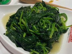 清炒菠菜-金陵暴走小龙虾·螃蟹(南京总店)
