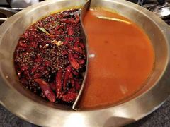 -潮火锅·麻辣牛肉火锅(观音桥方圆·LIVE店)