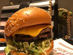 -The Habit Burger Grill 哈比特汉堡(复兴soho店)