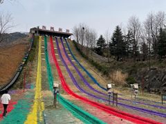 -雪山彩虹谷景区