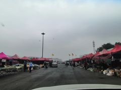 -顺鑫石门市场