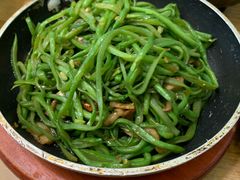 -海派美食·家宴海鲜青岛菜·石锅鲽鱼头(东方城店)