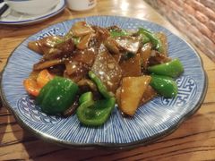 地三鲜-關東雪东北菜(中庚漫游城店)