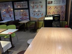 -麦当劳(百荣世贸商城店)