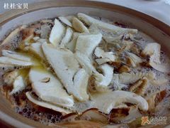 下菌啦-野菌园·野生菌火锅首创第一家(关兴路总店)