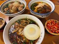 -矮子粉店1985·长沙米粉(湘春路店)