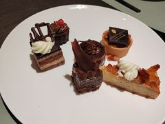 -源·咖啡自助餐厅·海鲜·烧烤·三文鱼(海口华彩洲际酒店)