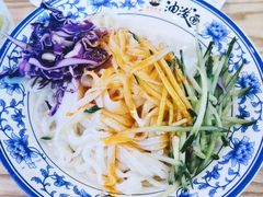 米皮-陕味食族油泼面·小炒盖码面(双榆树店)