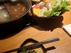 -呷哺呷哺(星光天地店)
