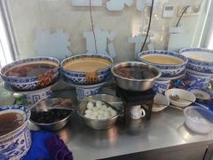 -何老二卤汁凉粉