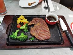 -必胜客(城西银泰店)