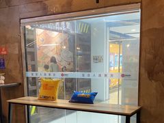 -YOGO优果密室逃脱(新佳丽广场店)