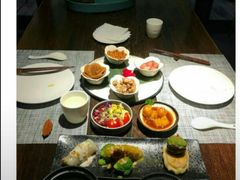 -乐领拈花溪·林涧食韵