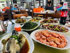 -四川小胡子海鲜(丁村万人海鲜广场店)