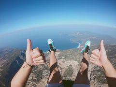 -费特希耶滑翔伞