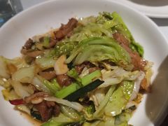 -关东小磨东北菜(漕河泾印象城店)