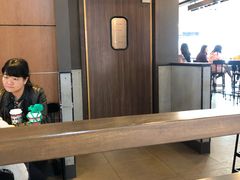 -星巴克(杭州西湖银泰1F店)