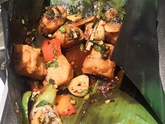 -叶芭蕉·铜锅酸汤牛肉(高铁吾悦店)