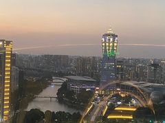 -Hi City·城市之巅