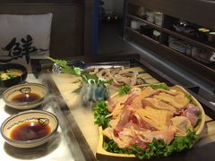 -尚尚仙·酸汤猪手·猪肚鸡火锅(华联万柳购物中心店)