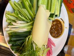 -炖四方东北铁锅炖·烧烤小龙虾(中豪国际店)