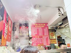 -叶新小吃店(来凤小区总店)