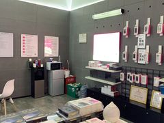 -百邦苹果官方授权维修(金鹰国际购物中心店)