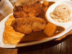 -玛格萝妮(汇智国际商业中心店)