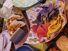 -Famous肥猫墨西哥音乐餐吧(五棵松华熙LIVE店)