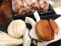 -丽江庭院·云南野生菌·海鲜火锅(鼓楼四合院店)