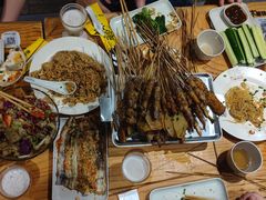 -木屋烧烤(岗顶二店)