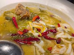 -酸渡·老坛酸菜鱼·现炒下饭菜(港惠新天地店)
