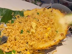 -大头虾越式风味餐厅(光明广场店)