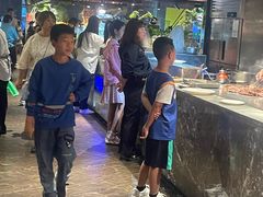 -吉布鲁牛排海鲜自助(船山大都会店)