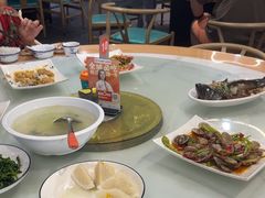 -四川小胡子海鲜(丁村万人海鲜广场店)