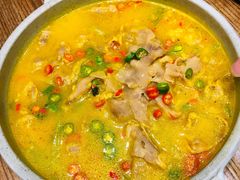 大碗酸汤肥牛-辛香汇(飞洲店)