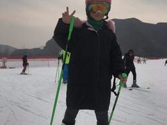 -荣盛康旅野三坡滑雪场