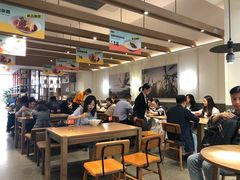 -村外有星光小食铺(解放碑1089店)